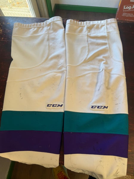 Orlando solar bears White Senior Large CCM Socks Pro Stock (Used)