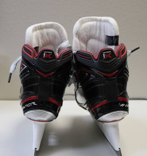 2022 Bauer Vapor 1X Hockey Goalie Skates Regular Width Size 5.5 (Used)