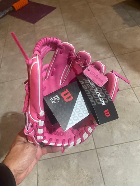 2025 Wilson A2000 RH Infield Baseball Glove 11.5" (New)