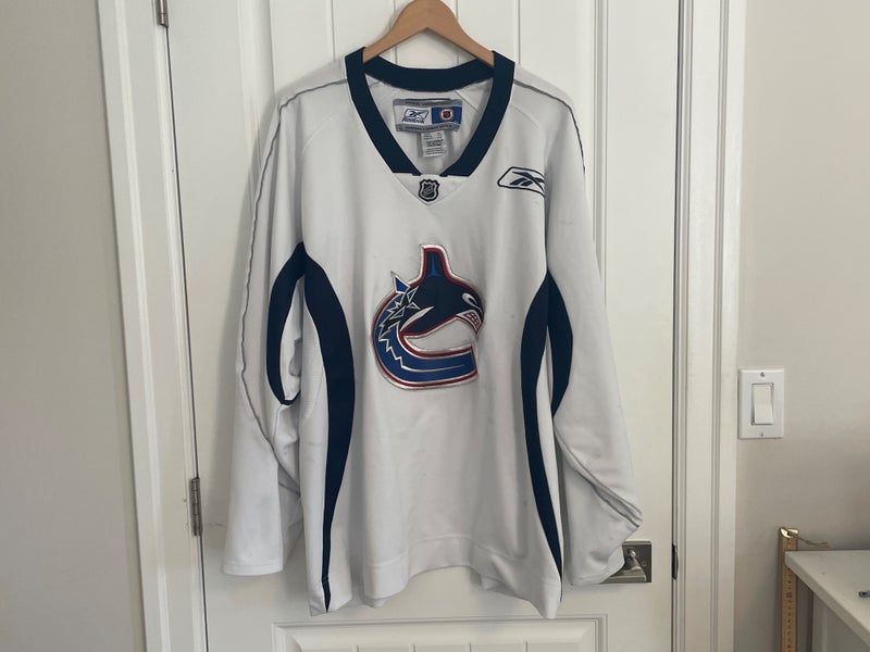 Authentic Vintage Reebok Vancouver Canucks Practice White Jersey West Coast XXL