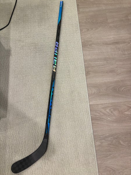 Senior Bauer Nexus Sync Right Handed Hockey Stick P92 (New)