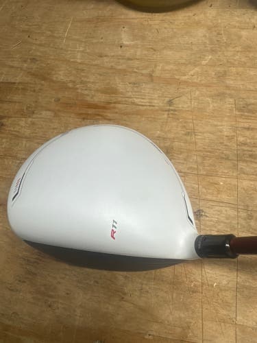 Men's TaylorMade R11s Right Handed Driver Stiff Flex 10.5 Loft (Used)