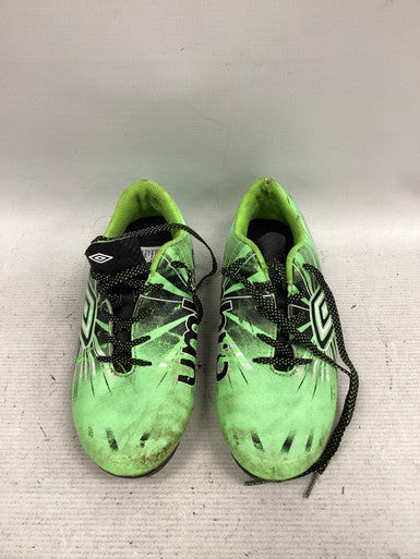 Used Umbro Soccer Cleats Kelly green Junior 04.5 11851-S000038613