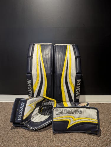 34" Vaughn Ventus SLR 2 Regular Goalie Full Set Pro Stock (Used)
