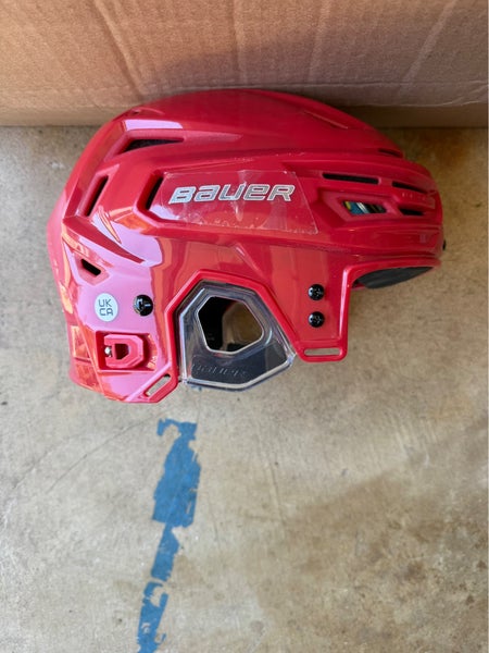 Medium Bauer Re-Akt 150 Helmet (New)