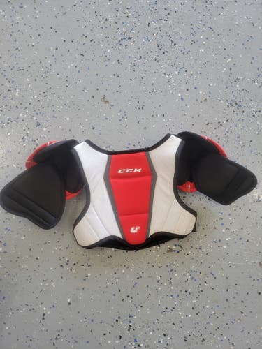 Youth Large CCM Shoulder Pads (Used)