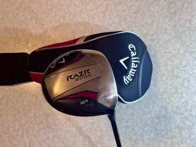 Callaway RAZR EDGE Driver 10.5* Regular Flex 65g Graphite Shaft RH + Head Cover