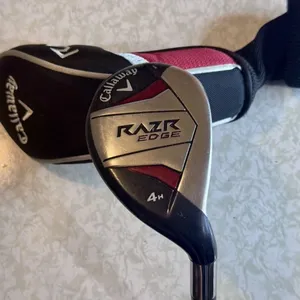 Callaway RAZR EDGE - 5 Wood - Regular Flex 65g Graphite Shaft RH With Head Cover