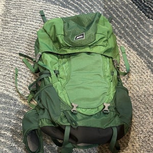 REI Passage 38 Pack Backpack Kids Hiking Backpacking Hiking Outdoors Green