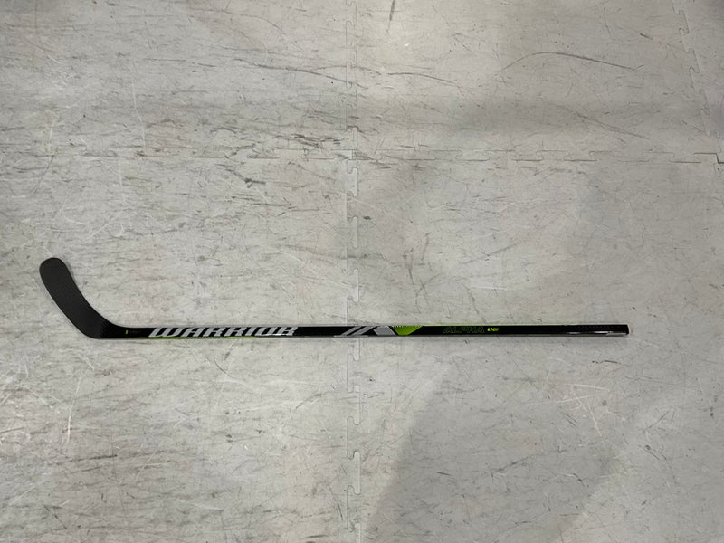 Senior Warrior Alpha LX2 Right Handed Hockey Stick M90 Pro Stock (New)