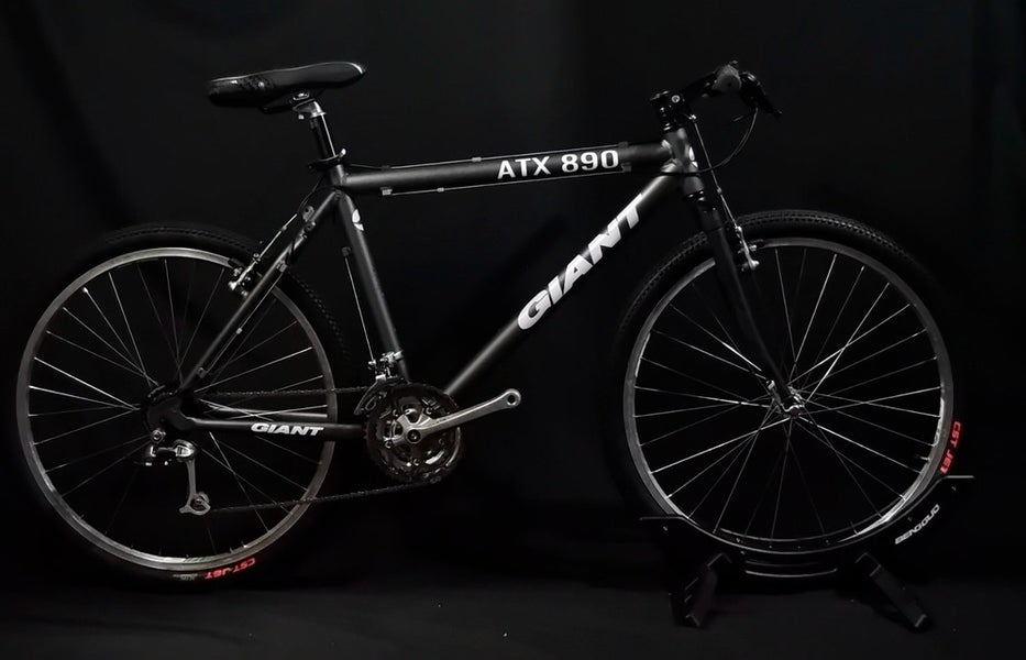 GIANT ATX 890 MTB BIKE SIZE LARGE, 19", 21 SPEED, ALUMINUM NEW PAINT AND MORE
