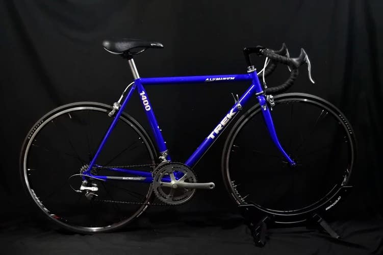 TREK 1400 ROAD BIKE WOMEN SIZE MEDIUM, 54 CM, 14 SPEED, ALUMINUM