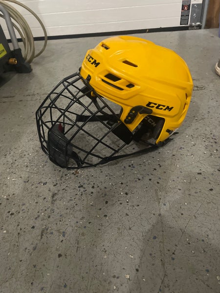 Small CCM Tacks 310 Helmet (Used)