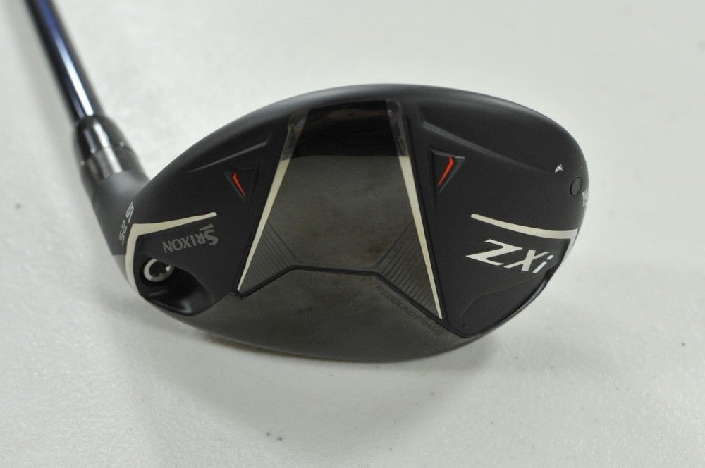 いど ZX Utility Irons | Golf Clubs | Dunlop Sports US