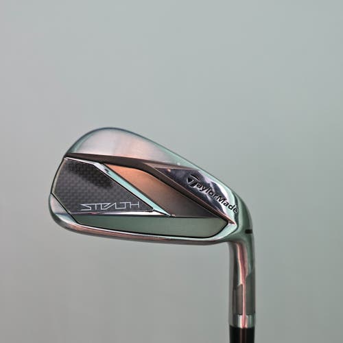 TaylorMade STEALTH Iron Set (5-9, Pw, Aw) 7pcs