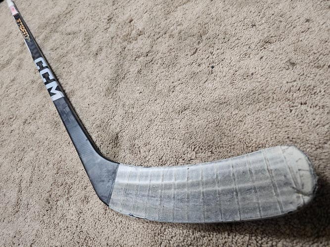 BLAKE LIZOTTE 24'25 Pittsburgh Penguins NHL Game Used Hockey Stick COA b