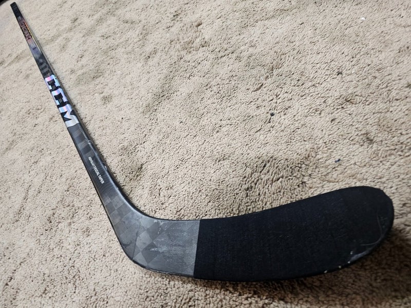 REILLY SMITH 23'24 Pittsburgh Penguins NHL Game Used Hockey Stick COA