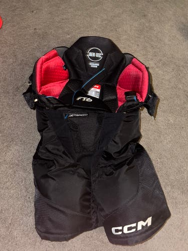 Men's Senior Small CCM Jetspeed ft6 Hockey Pants (Used)
