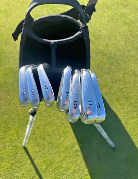Mizuno JPX 921 SEL Iron Set