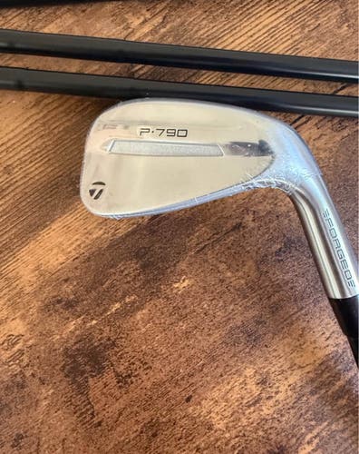 TaylorMade P-790  Iron Set