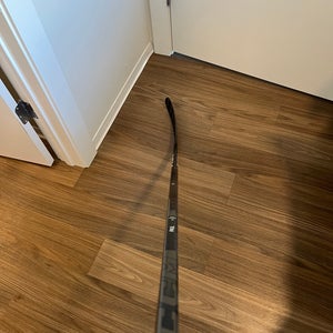 Intermediate CCM JetSpeed FT8 Pro Right Handed Hockey Stick P28M (Used)