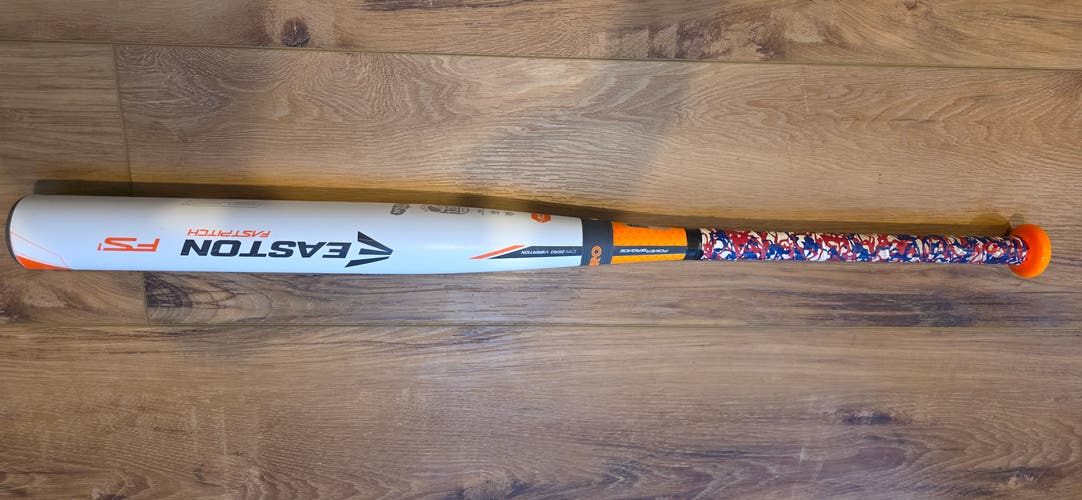 Easton Mako Composite Bat (-10) 22 oz 32" (Used)