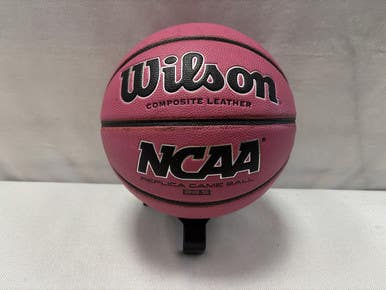 Used Wilson NCAA Replica Game Ball 28.5 Womens 11490-S000266213