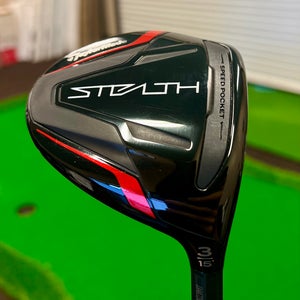 Men's 2023 TaylorMade Stealth Right Handed Fairway Wood 3 Wood (Used)