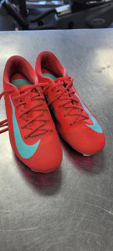 Used Nike Soccer Cleats Pink Junior 05.5 11497-S000152679