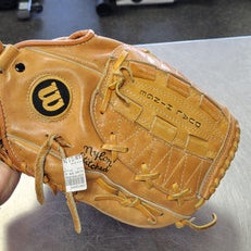 Used Wilson RON GUIDRY 12.5 DBL HINGE BB/SB Glove RH Throw Brown 12 1/2" 11497-C000152665