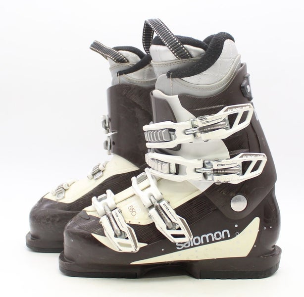 Salomon Divine 550 Womens Ski Boots - Size 7 / Mondo 24 Used