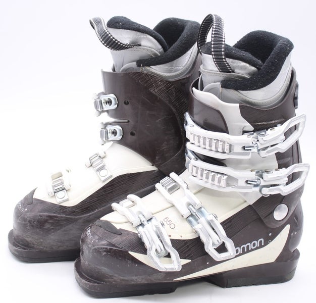 Salomon Divine 550 Womens Ski Boots - size 6.5 / Mondo 23.5 Used
