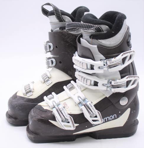 Salomon Divine 550 Womens Ski Boots - Size 5 / Mondo 22 Used