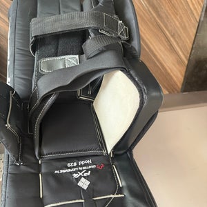 32" 2024 True HZRDUS Goalie Leg Pads (Used)
