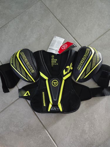 Medium Junior Warrior Alpha LX 40 Shoulder Pads (New)