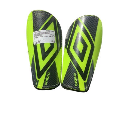 Used Umbro Soccer Shin Guards Junior Optic Yellow MD 11479-S000405417