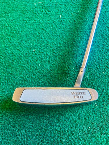 Odyssey Blade Right Handed Putter 34" (Used)