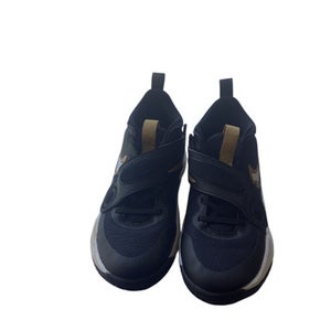 Used Nike Basketball Shoes M Black Junior 04.5 11479-S000404735