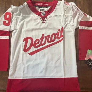 Detroit Red Wings  Alex Debrincat # 93 Hockey Jersey Adult Large (52) NWT