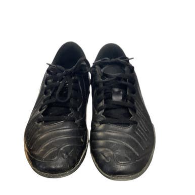 Used Nike Soccer Indoor Shoes Black Junior 05.5 11479-S000405557