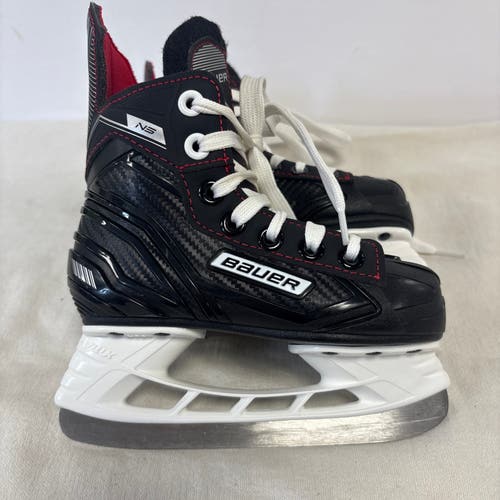Bauer Hockey Skates Regular Width 9 (Used)