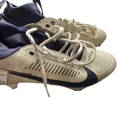 Used Nike Adult FB Cleats White Senior 9 11479-S000403630