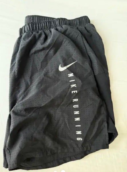 Men’s Nike Shorts (Used)