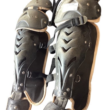 Used SHIN GUARDS Catchers Leg Guards Black Junior 11479-S000403606
