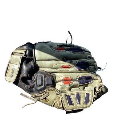 Used Wilson EZ CATCH TEEBALL BB/SB Glove RH Throw Grey 10" 11479-S000403605