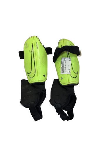 Used Nike Soccer Shin Guards Youth Optic Yellow MD 11479-S000403566