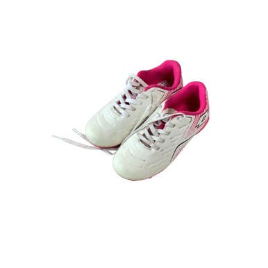 Used Umbro Soccer Cleats Pink Youth 10.0 11479-S000403555