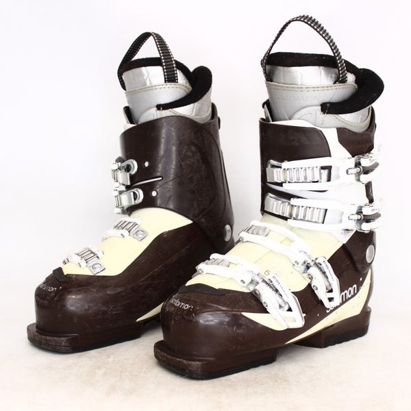 Salomon Divine 550 Women's Ski Boots - Size 7.5 / Mondo 24.5 Used