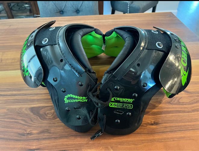 XS Youth Champro Shoulder Pads (Used)