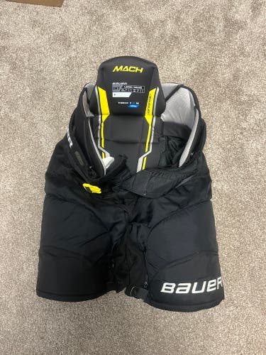 Junior Large Bauer Supreme Mach Hockey Pants (Used)
